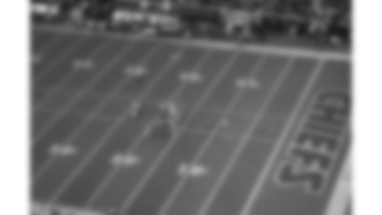 The Kansas City Chiefs attempts to block a field goal during a week 8 NFL Football game against the Washington Commanders on Monday, October 27, 2025 in Kansas City, MO.