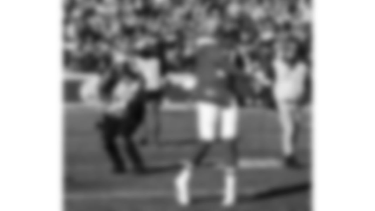 Kansas City Chiefs quarterback Patrick Mahomes (15) warms up prior to an NFL week 15 matchup against the Los Angeles Chargers, Sunday December 14, 2025.