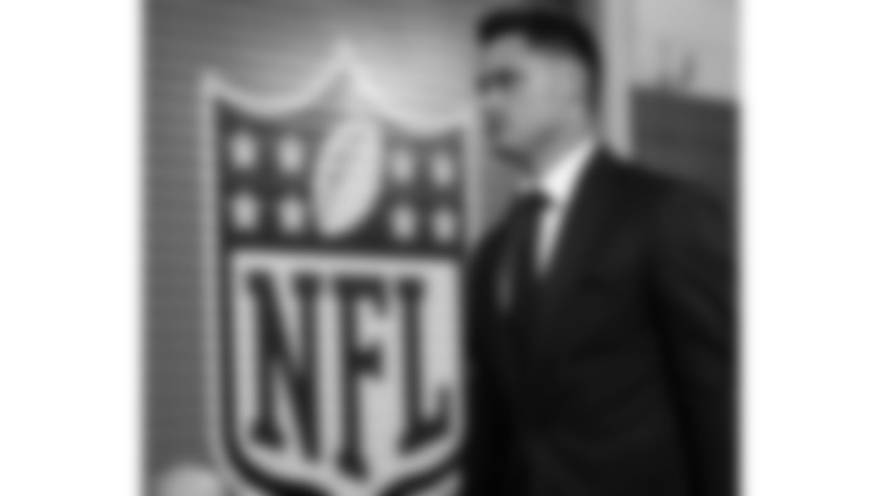 Kansas City Chiefs punter Matt Araiza (14) arrives at MetLife Stadium prior to the week 3 NFL football game against the New York Giants, Sunday, September 21, 2025 in East Rutherford, NJ.