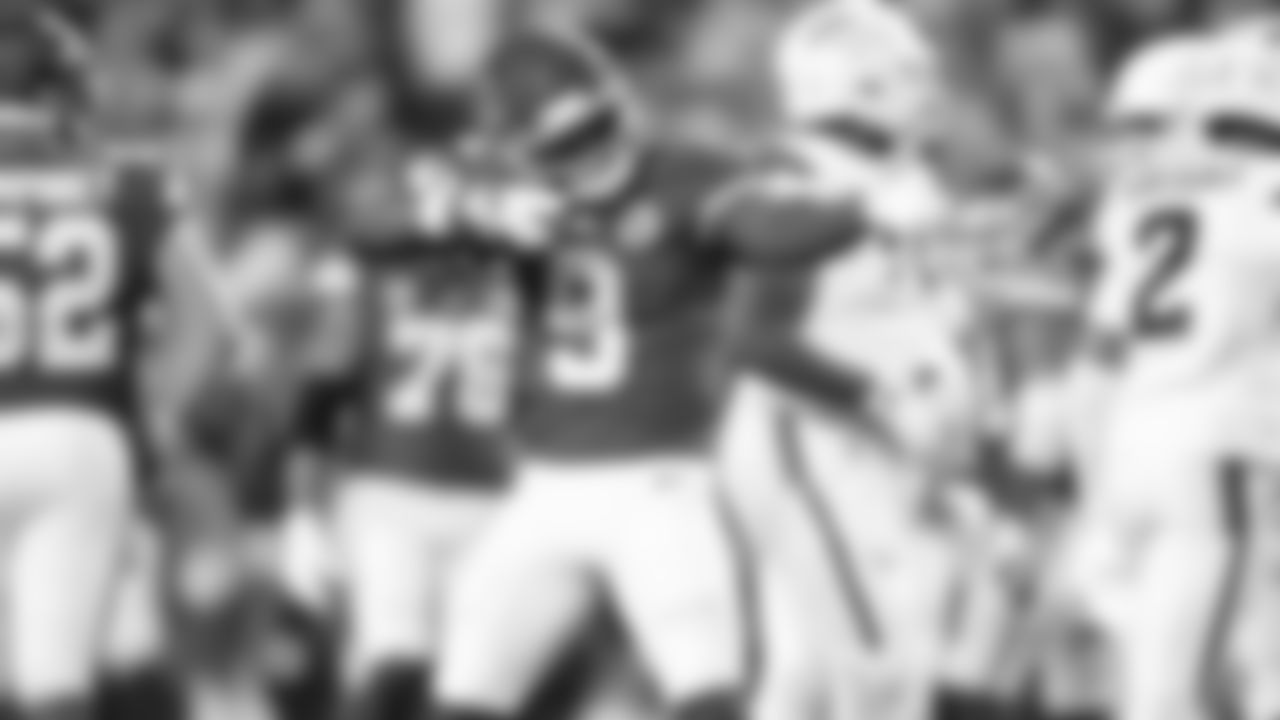 Kansas City Chiefs wide receiver JuJu Smith-Schuster (9) celebrates during an NFL week 17 matchup against the Denver Broncos, Thursday, December 25, 2025.