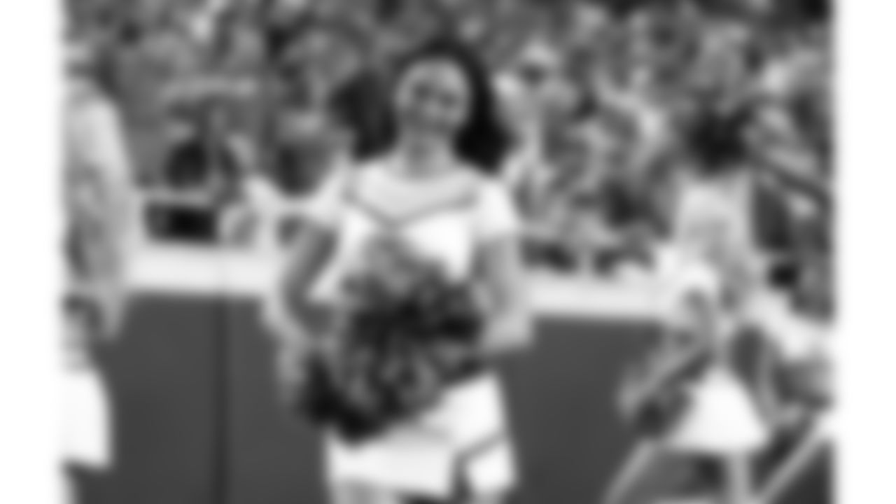 A Kansas City Chiefs Cheerleader during the week 6 NFL football game against the Detroit Lions, Sunday, October 12, 2025 in Kansas City, MO.
