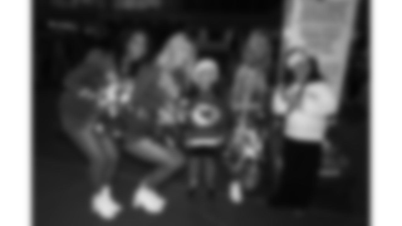 The Kansas City Chiefs Cheerleaders and Entertainment teams prior to a week 17 NFL Football game against the Denver Broncos on December 25, 2025 in Kansas City, MO.