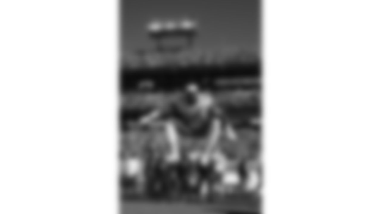 Kansas City Chiefs defensive end Charles Omenihu (90) jumps in the air prior to a week 16 NFL Football game against the Tennessee Titans on Sunday, December 21, 2025 in Nashville, Tennessee.