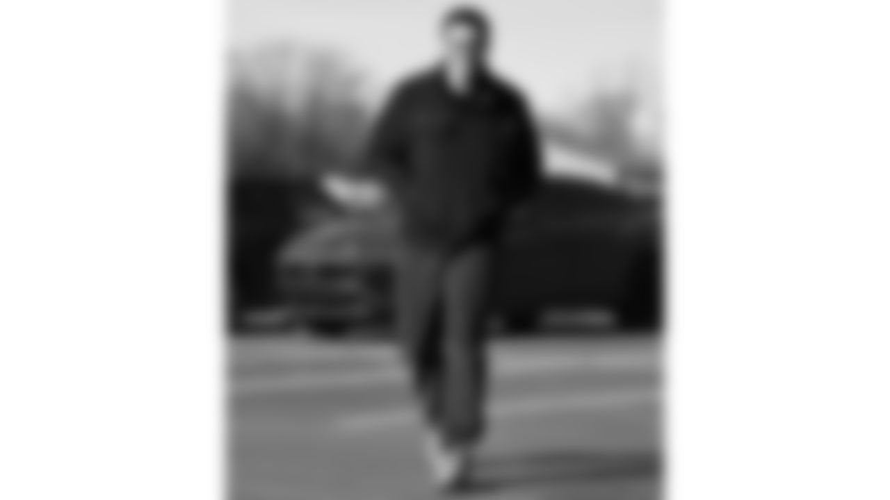 Kansas City Chiefs linebacker Brandon George (50) arrives prior to an NFL week 15 matchup against the Los Angeles Chargers, Sunday December 14, 2025.