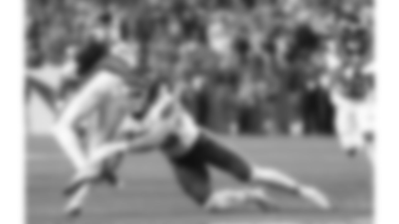 ``Kansas City Chiefs linebacker Jack Cochrane (43) makes a tackle during a week 11 NFL Football game against the Denver Broncos on Sunday, November 16, 2025 in Denver, Colorado.