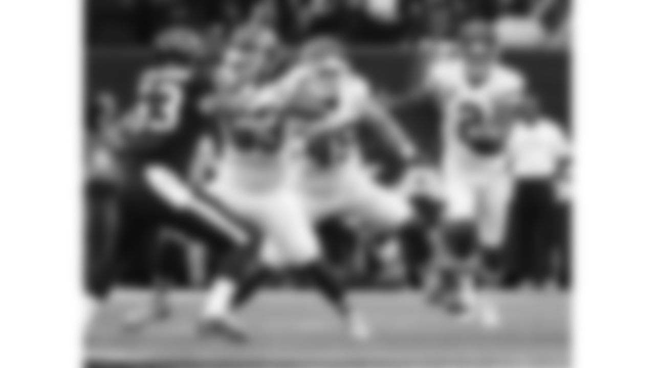 Kansas City Chiefs punter Dustin Colquitt (2) punts the ball to the Texans.