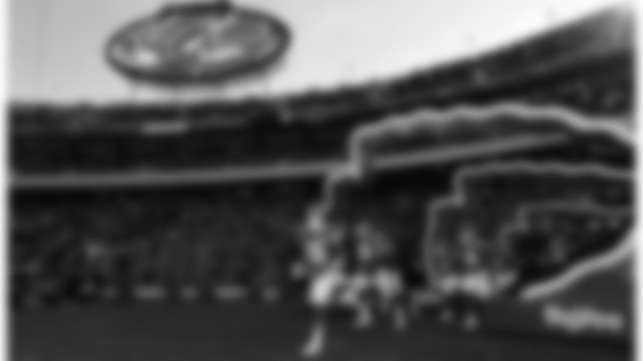 Kansas City Chiefs quarterback Patrick Mahomes (15) runs out of the tunnel prior to a week 15 NFL football game against the Los Angeles Chargers, Sunday, December 14, 2025 in Kansas City, MO.