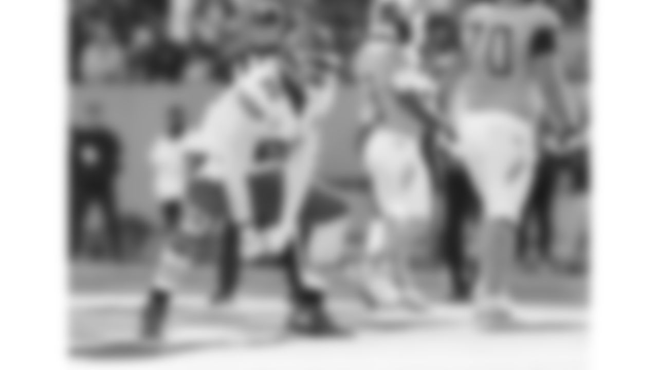 Kansas City Chiefs defensive tackle Chris Jones (95) celebrates during a week 16 NFL football game against the Tennessee Titans, Sunday, December 21, 2025 in Nashville, TN.