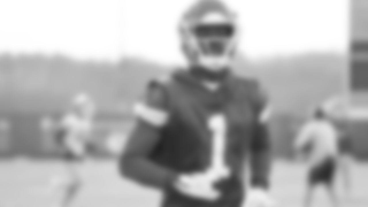 Kansas City Chiefs wide receiver Justyn Ross (8) during practice for the Week 15 NFL football game on Thursday, December 14, 2023 in Kansas City, MO.