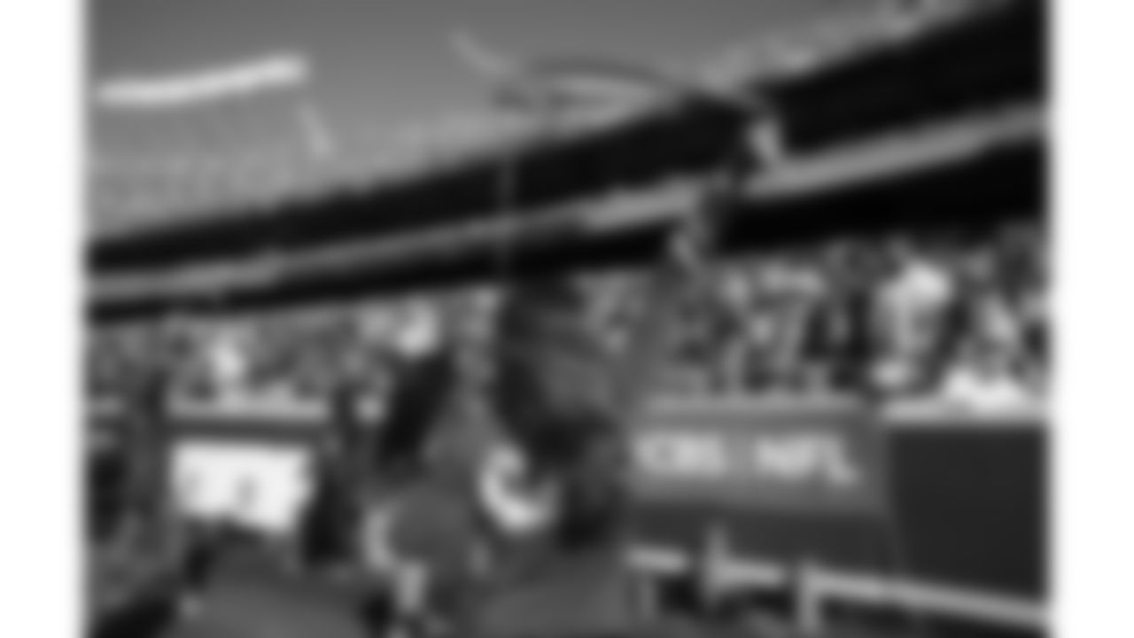 A Kansas City Chiefs Cheerleader during a week 12 NFL football game against the Indianapolis Colts, Sunday, November 23, 2025 in Kansas City, MO.