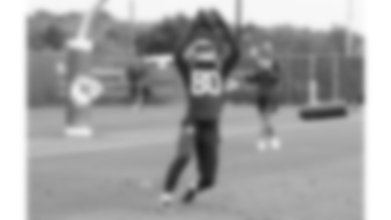 Kansas City Chiefs wide receiver Elijhah Badger (80) practices during phase 3 of OTAs on Tuesday June 17, 2025 in Kansas City, MO.