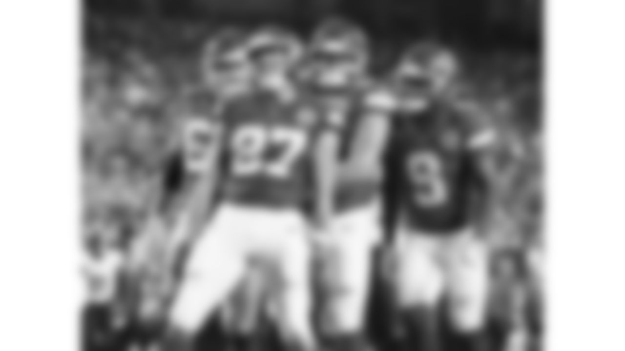 Kansas City Chiefs tight end Travis Kelce (87) celebrates a touchdown during a week 8 NFL Football game against the Washington Commanders on Monday, October 27, 2025 in Kansas City, MO.