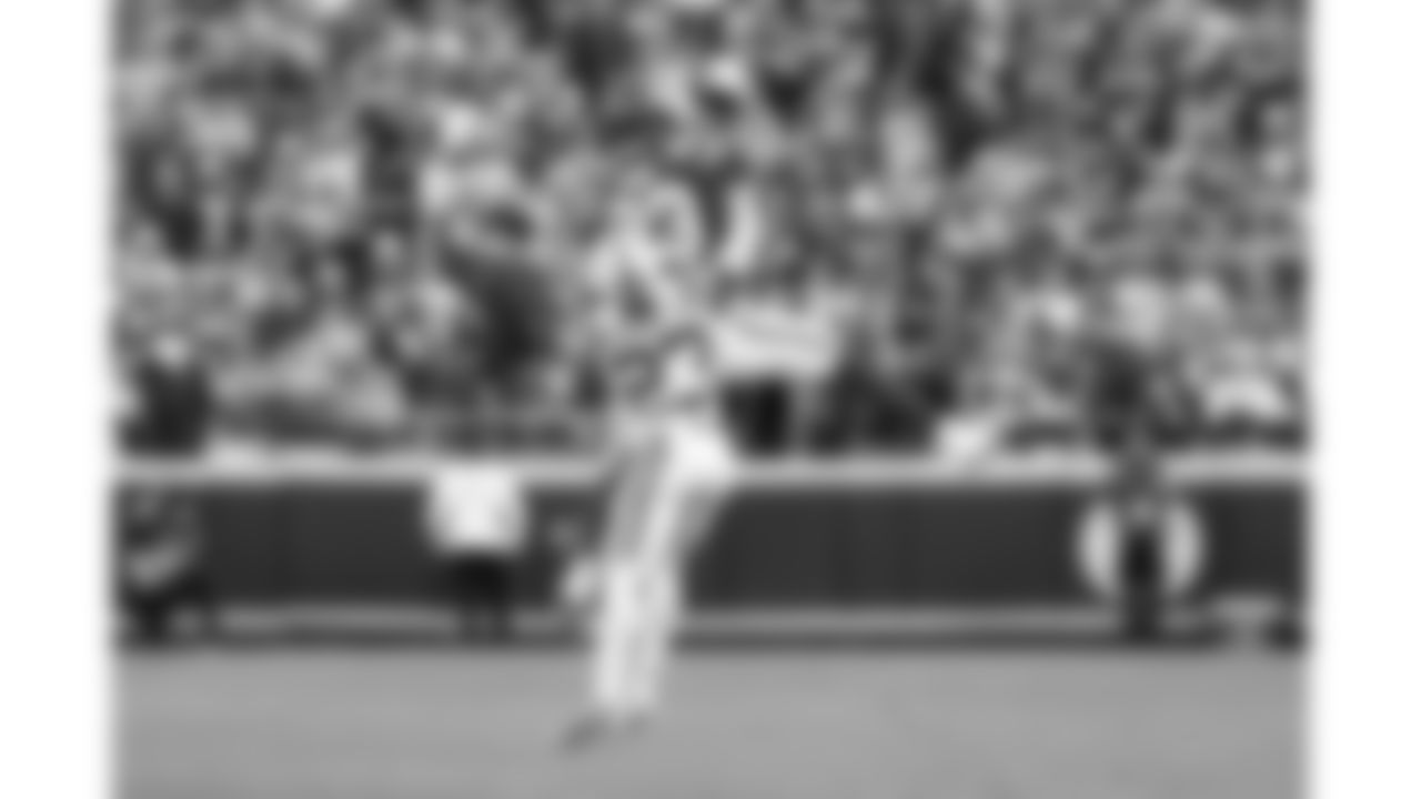 Kansas City Chiefs tight end Noah Gray (83) catches the ball over Indianapolis Colts cornerback Kenny Moore II (23) during a week 12 NFL football game, Sunday, November 23, 2025 in Kansas City, MO.