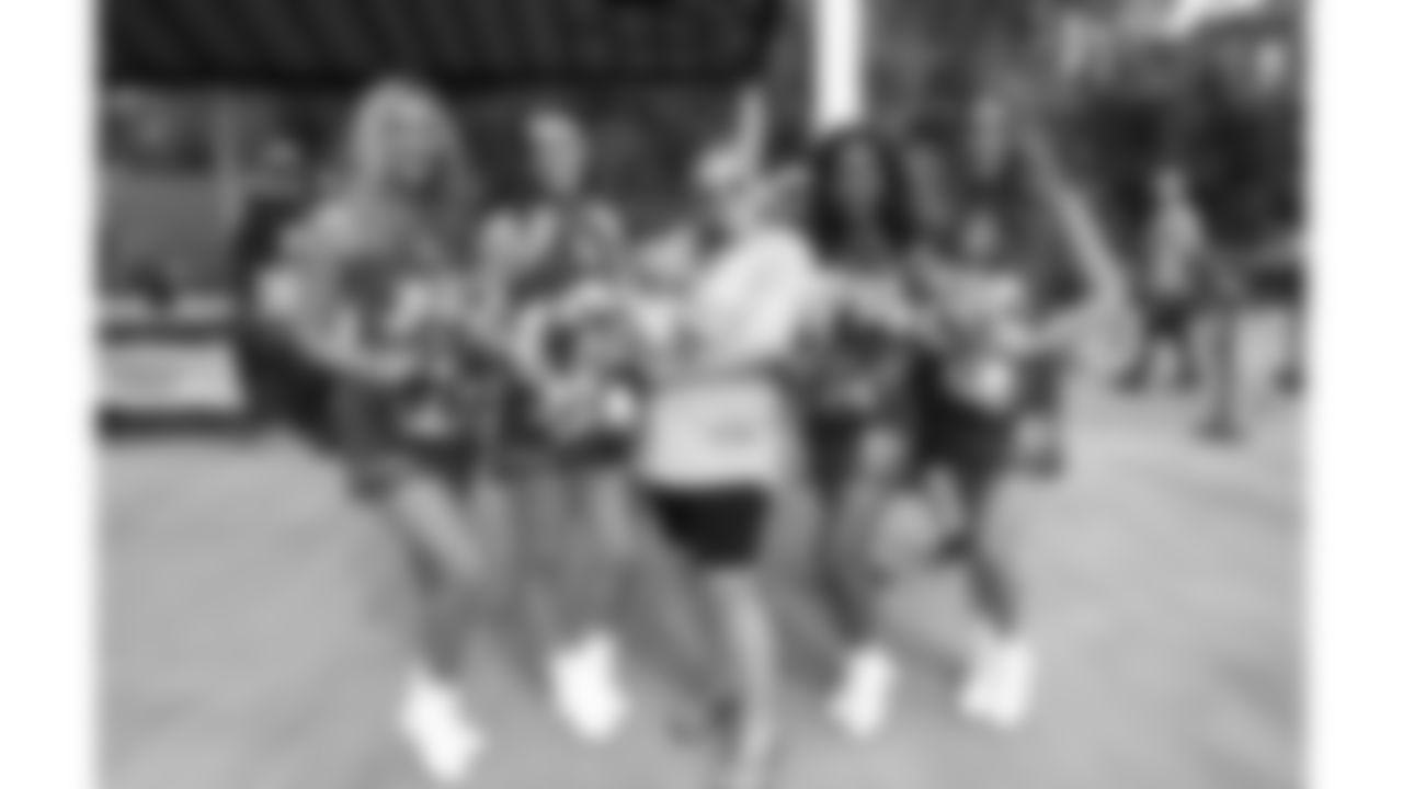 Kansas City Chiefs Cheerleaders and fans during The Season Ticket Member Pancake Breakfast before day 14 of training camp on Thursday, August 7, 2025.