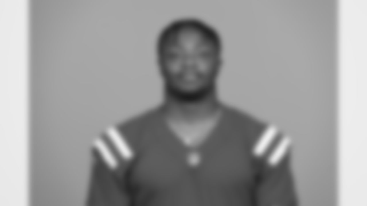 DE Samson Ebukam #52