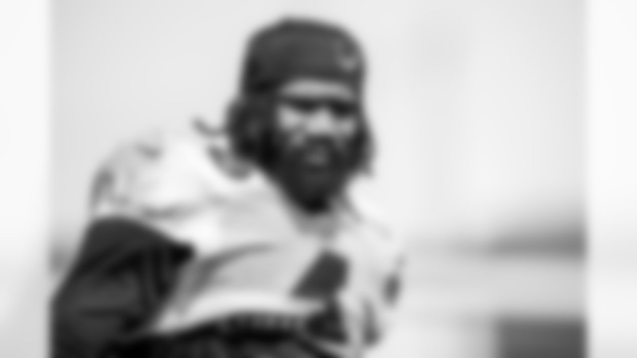 CB Xavien Howard #4