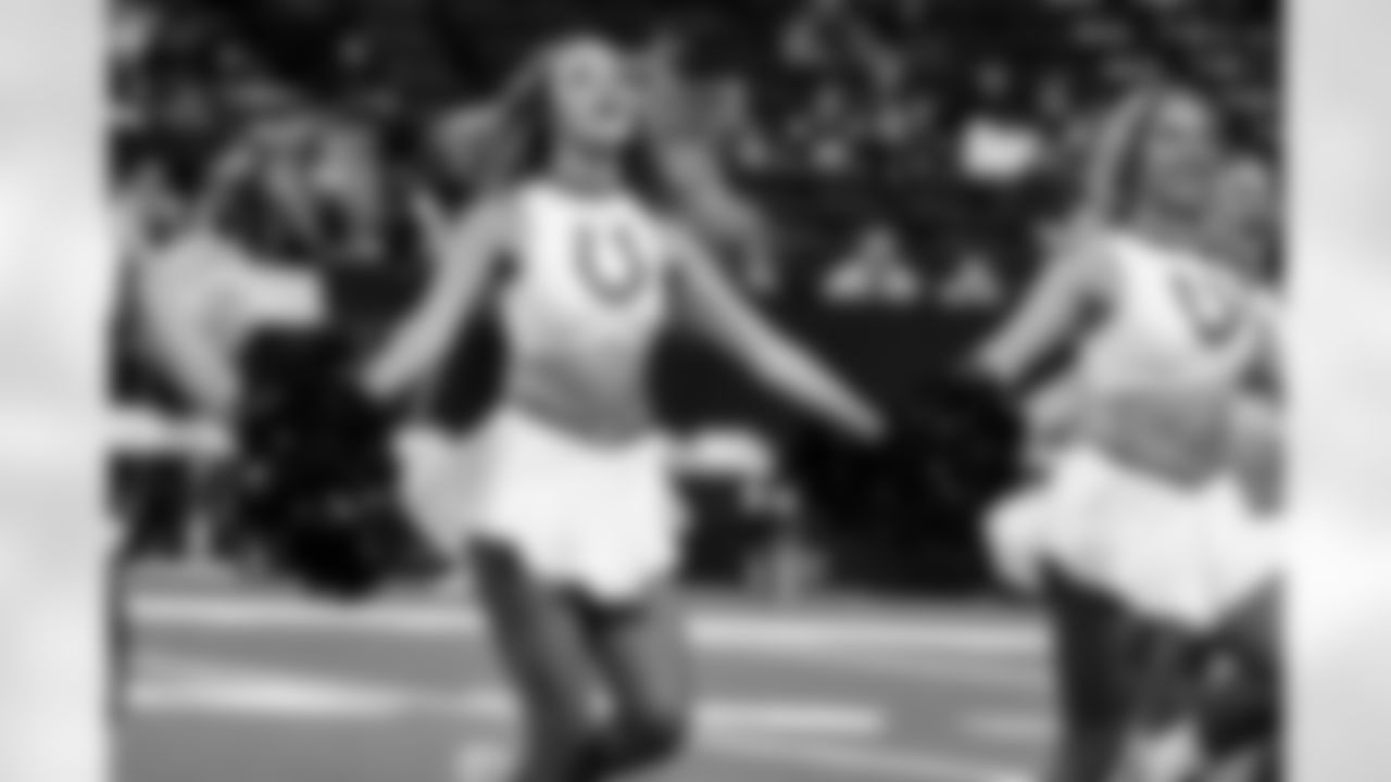 Hannah O., Lexi S. and Jessica A.