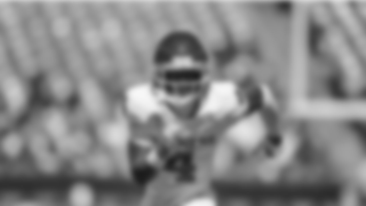 Oklahoma wide receiver Deion Burks (4) during an NCAA football game against Temple, Saturday, Sept. 13, 2025 in Philadelphia. (AP Photo/Vera Nieuwenhuis)