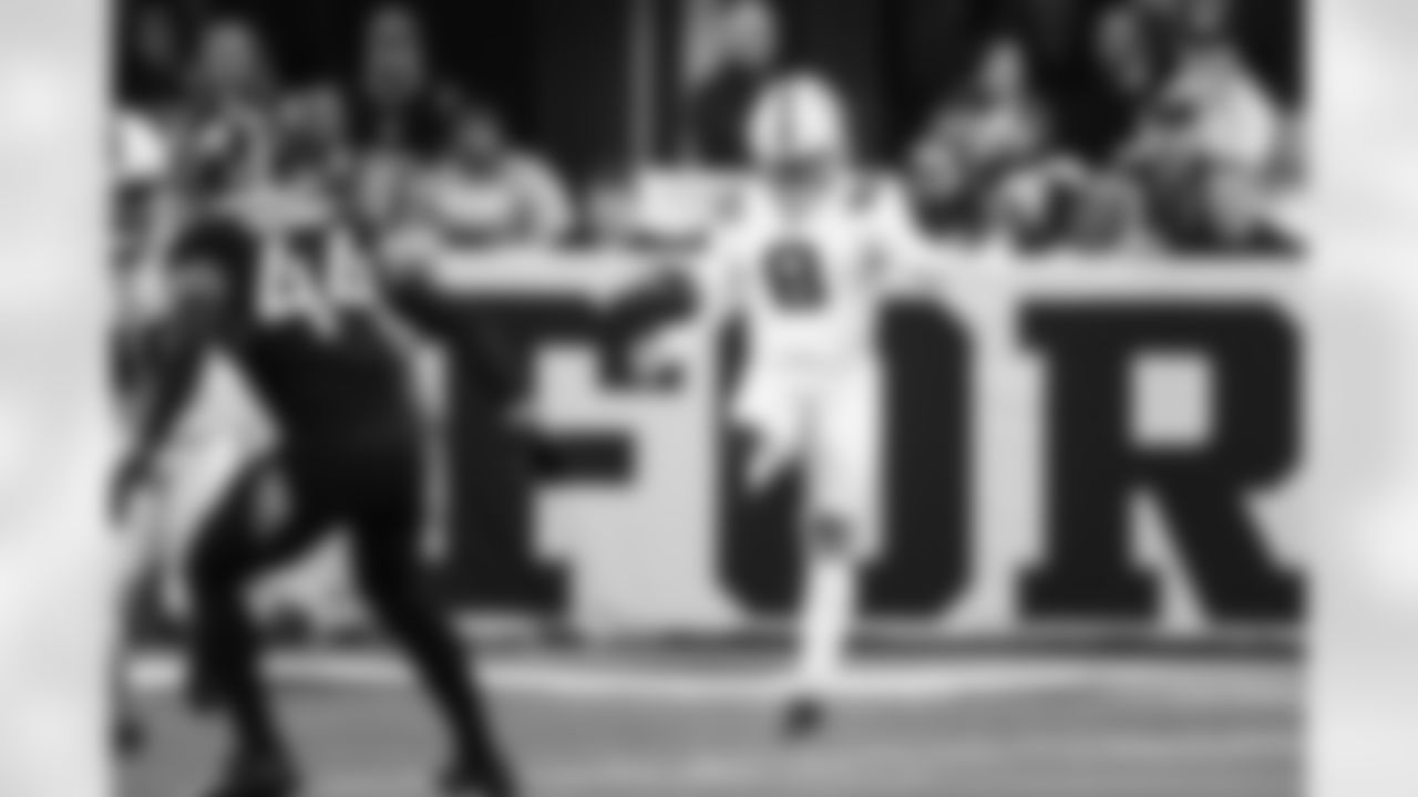 P Rigoberto Sanchez #8