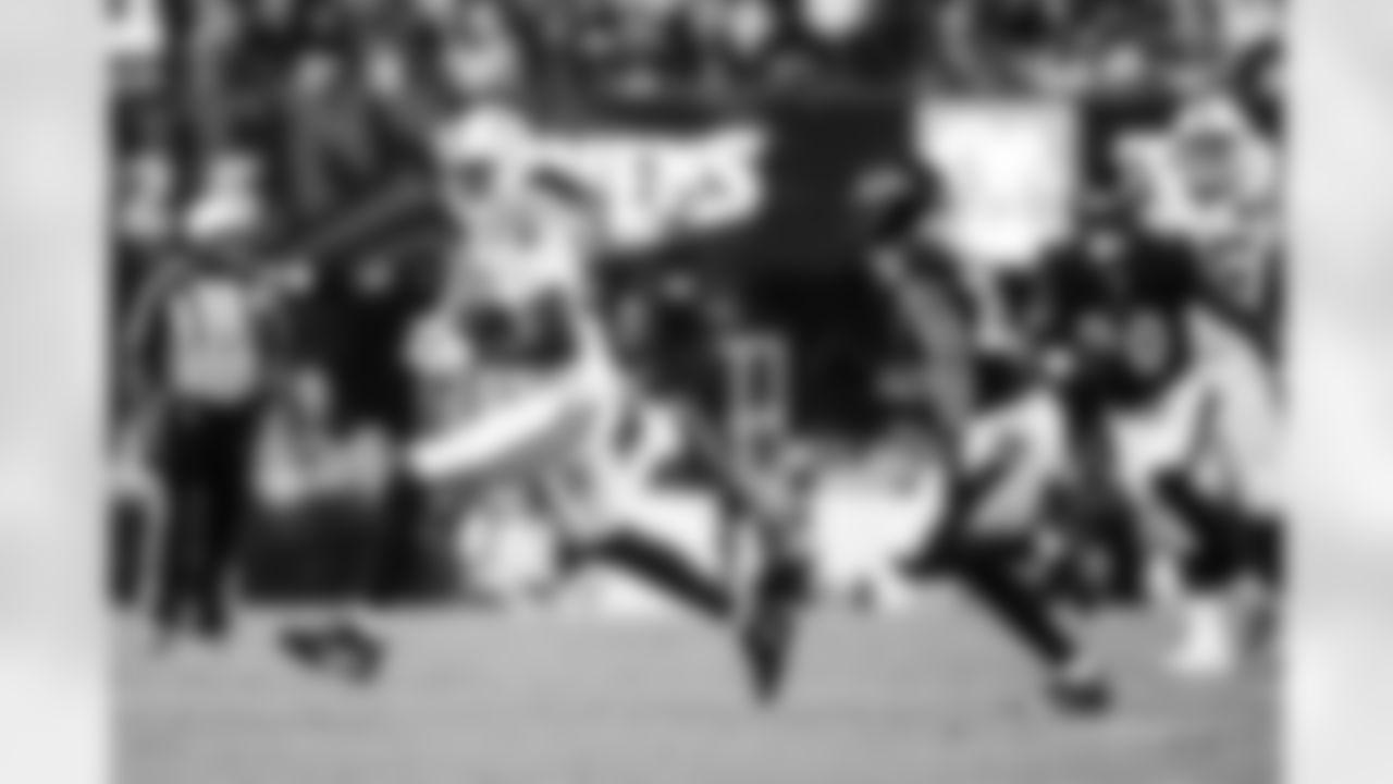 TE Jelani Woods #80