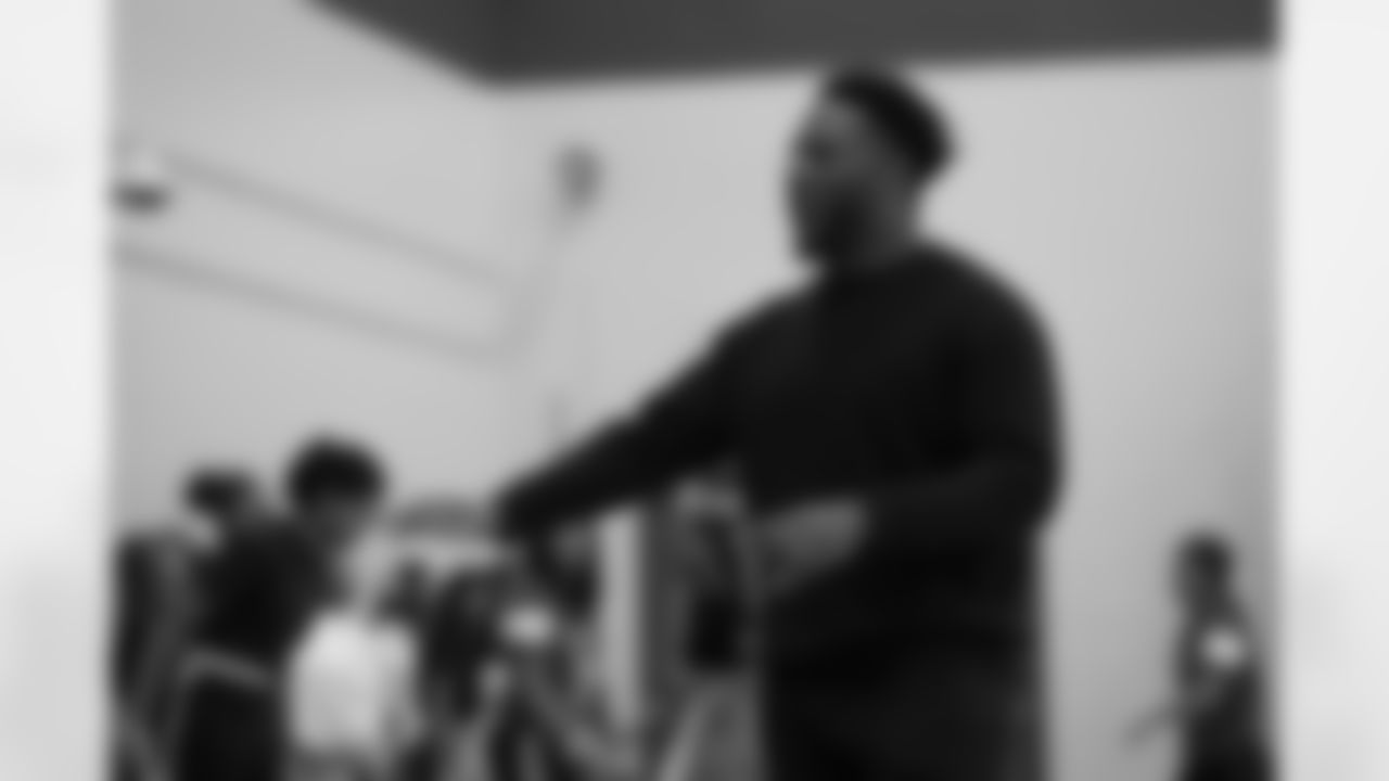 Colts linebacker Zaire Franklin instructs a drill during a GENYOUth clinic on Tuesday, Feb. 24, 2026, at Fall Creek Valley Middle School in Indianapolis. (Jerod Ringwald/AP Content Services for the NFL)