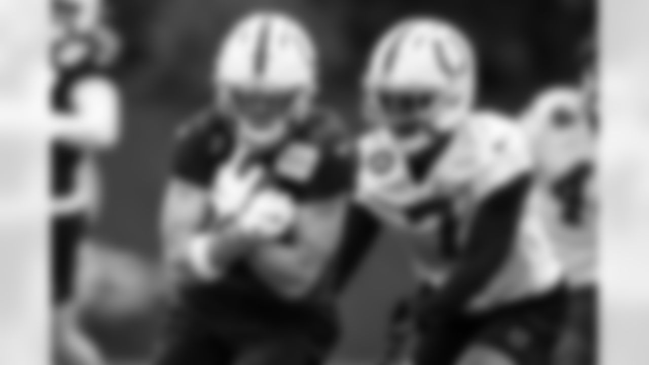 WR Alec Pierce #14 and CB Charvarius Ward #7