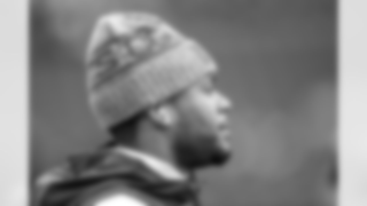 2025_1214_SEA_Pregame_0015