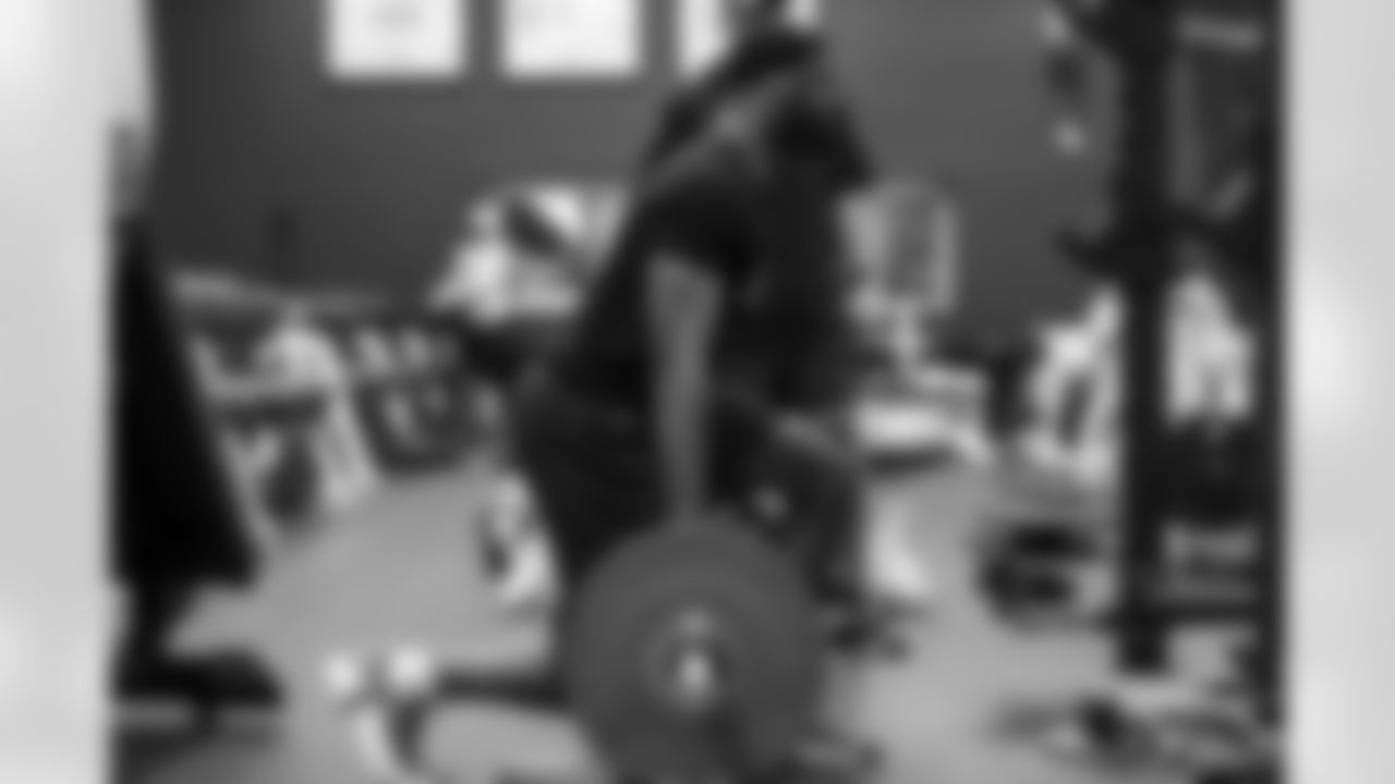 45 LB E.J. Speed