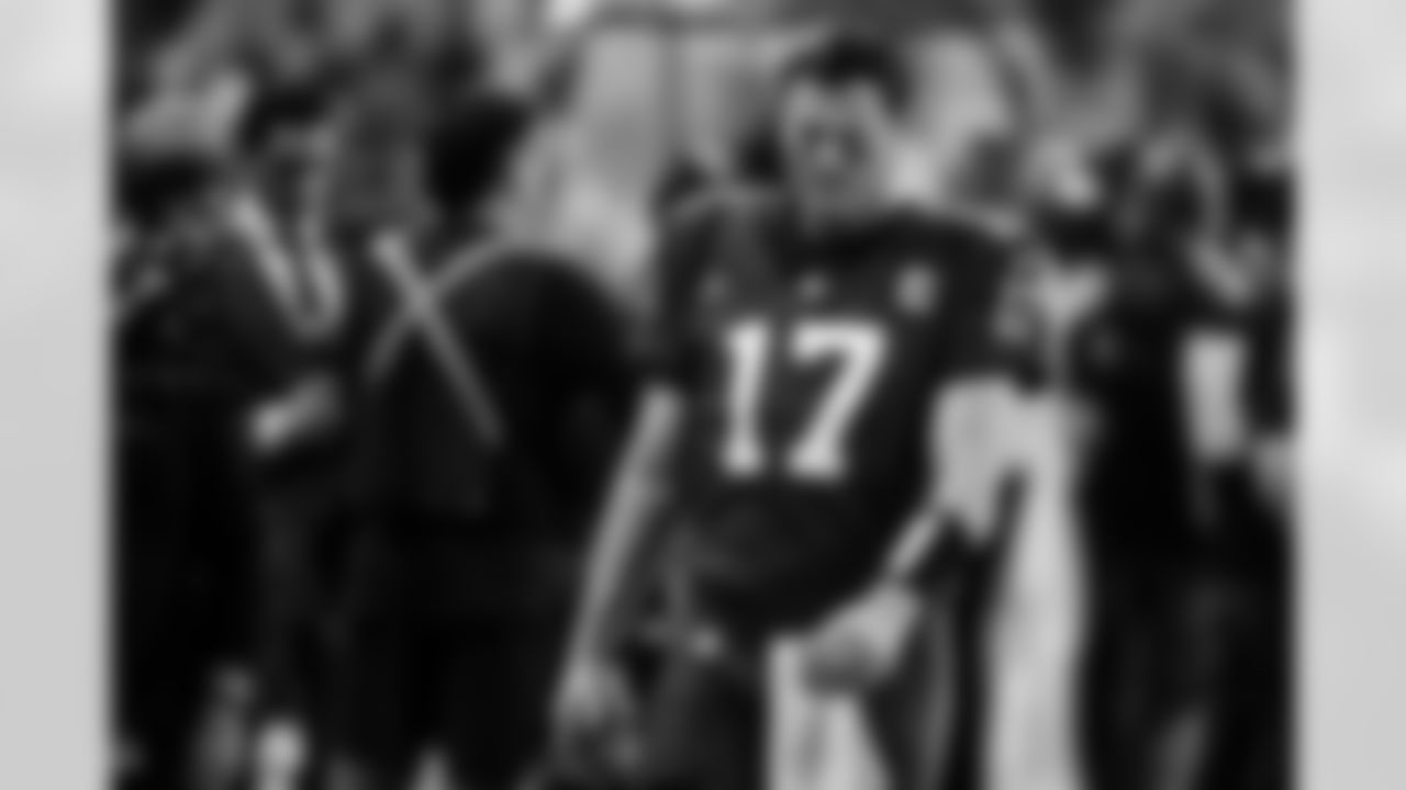 QB Philip Rivers #17