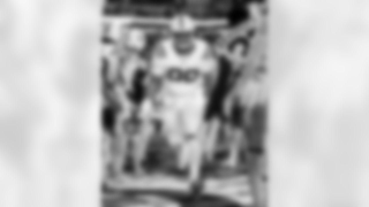 90 DT Grover Stewart