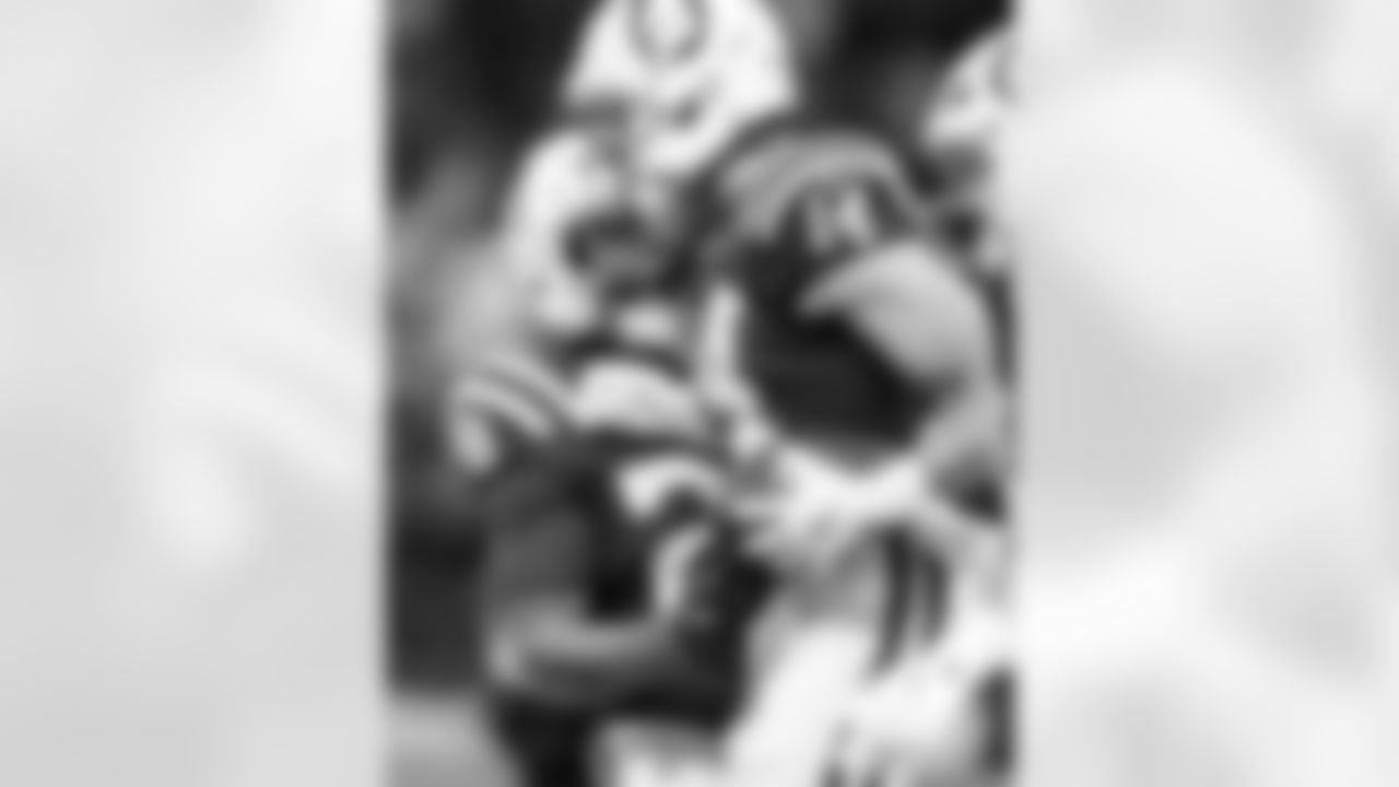 RB Jonathan Taylor #28 and WR Alec Pierce #14