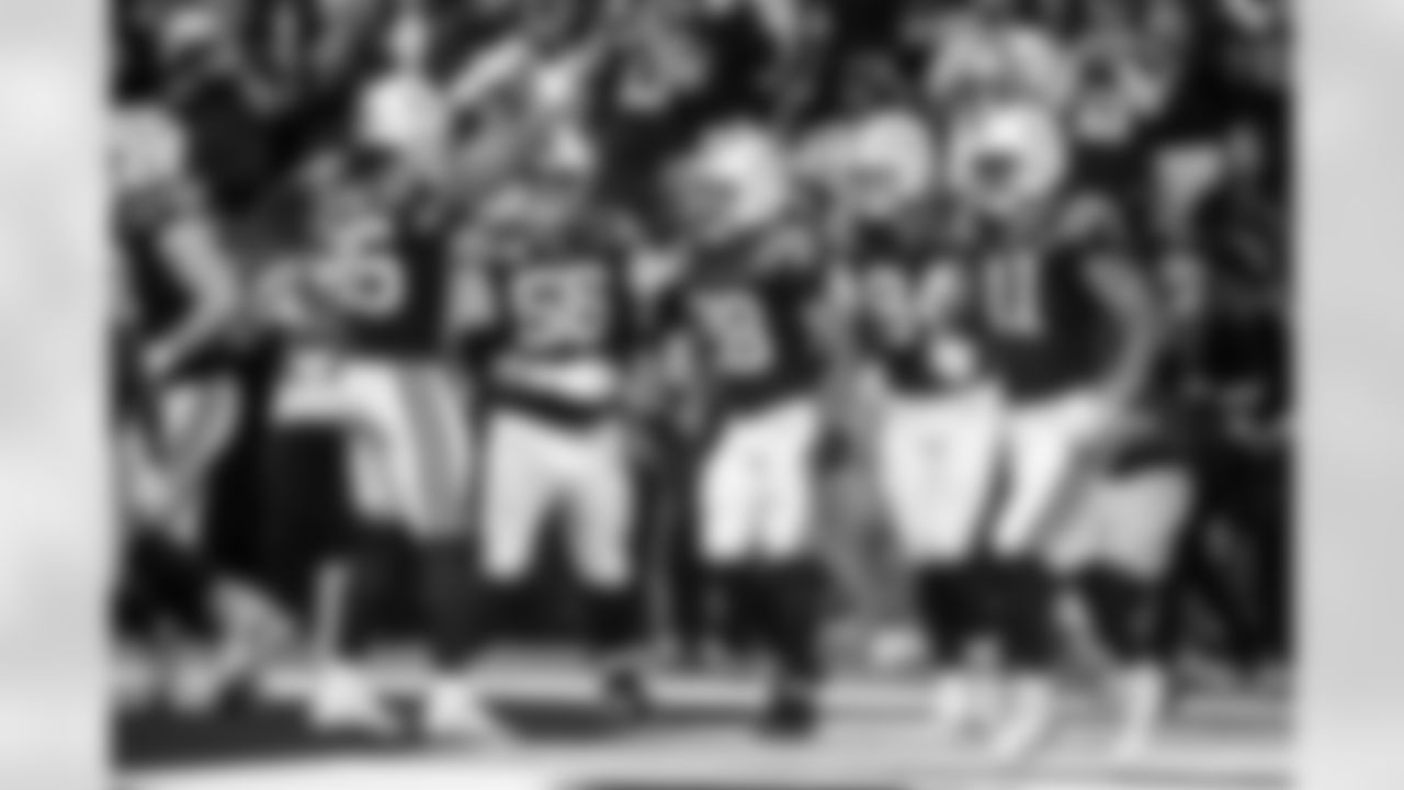 TE Drew Ogletree #85, G Quenton Nelson #56, RB Jonathan Taylor #28, TE Tyler Warren #84 and WR Michael Pittman Jr. #11