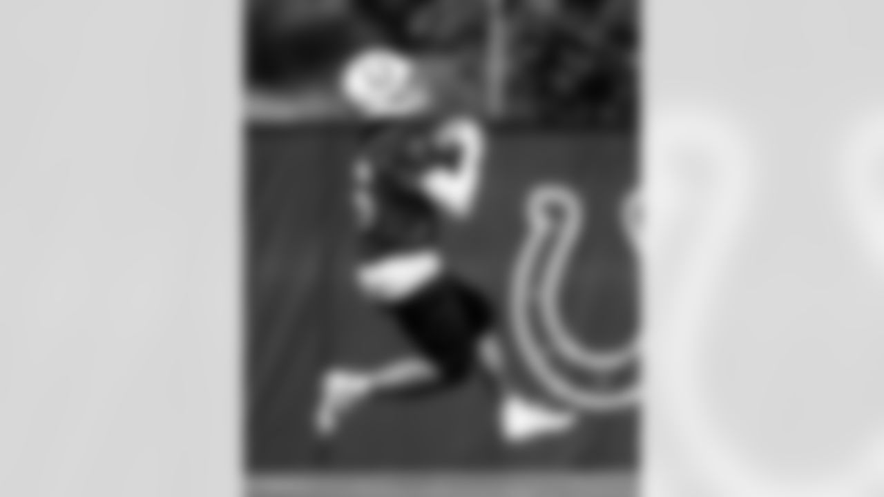 WR Anthony Gould #6