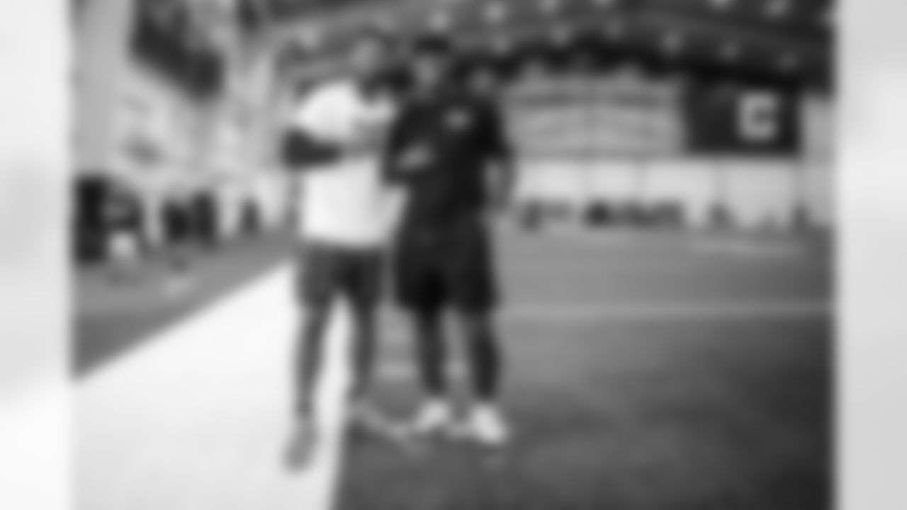 DT DeForest Buckner #99 and DE Tyquan Lewis #94