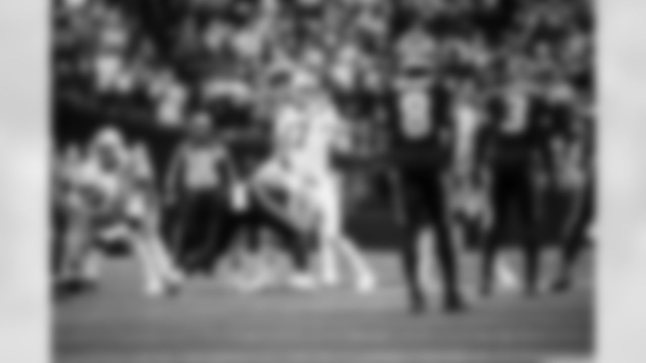 QB Philip Rivers #17