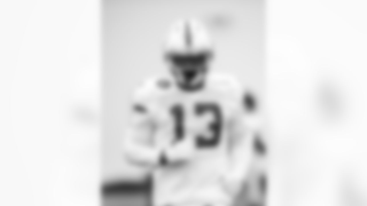 WR Laquon Treadwell #13