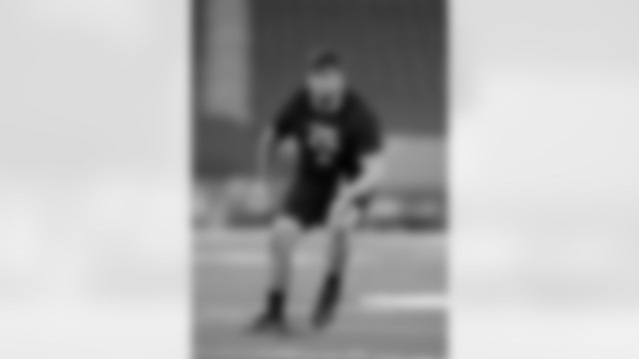 Notre Dame offensive lineman Quenton Nelson runs a drill during the NFL football scouting combine, Friday, March 2, 2018, in Indianapolis. (AP Photo/Darron Cummings)