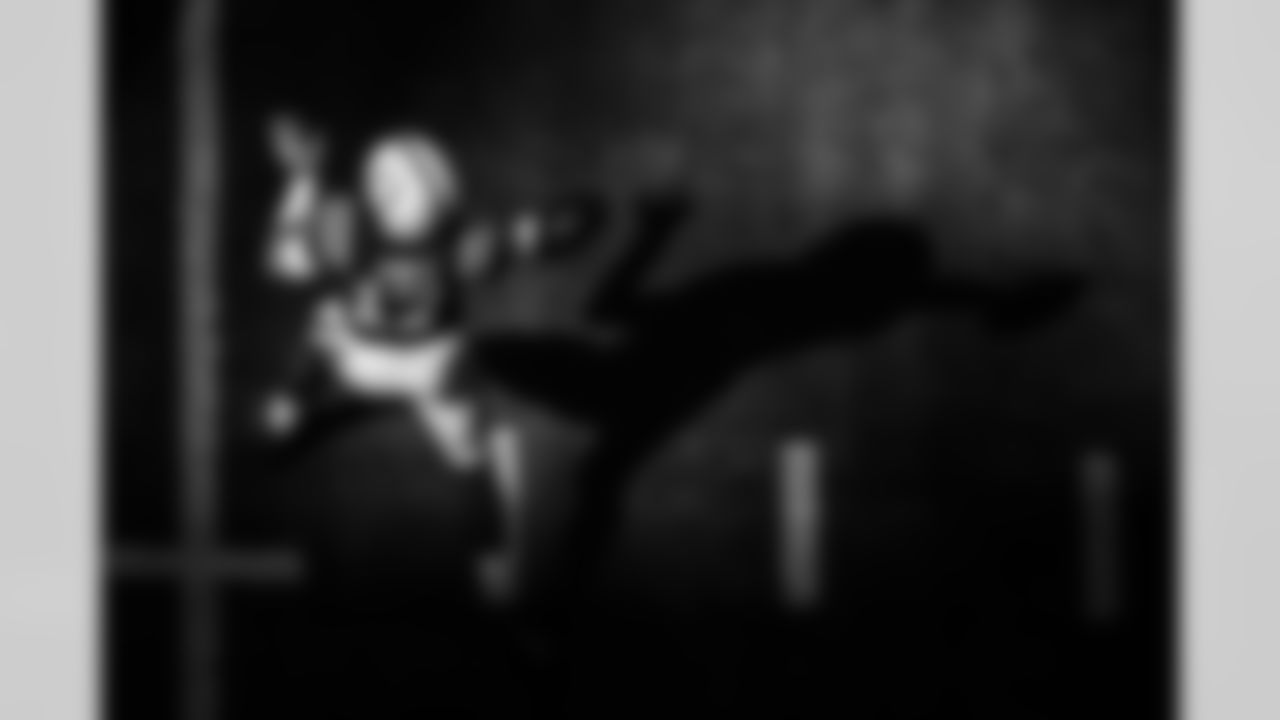 QB Daniel Jones #17
