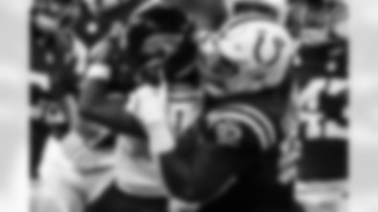 DT Neville Gallimore #92