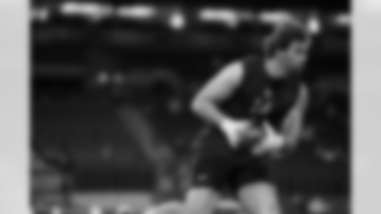 Michigan tight end Marlin Klein (14) participates in a drill during the 2026 NFL Scouting Combine on Friday, February 27, 2026 in Indianapolis, Indiana. (Cooper Neill/NFL)