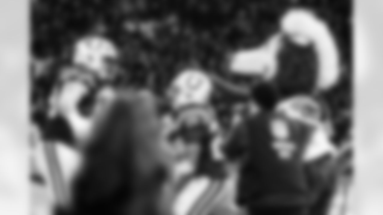 RB Jonathan Taylor #28 and T Bernhard Raimann #79