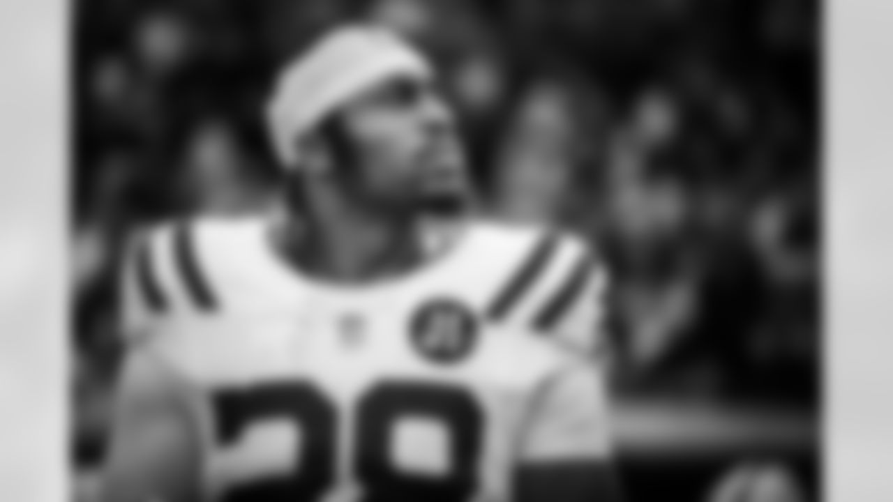 RB Jonathan Taylor #28