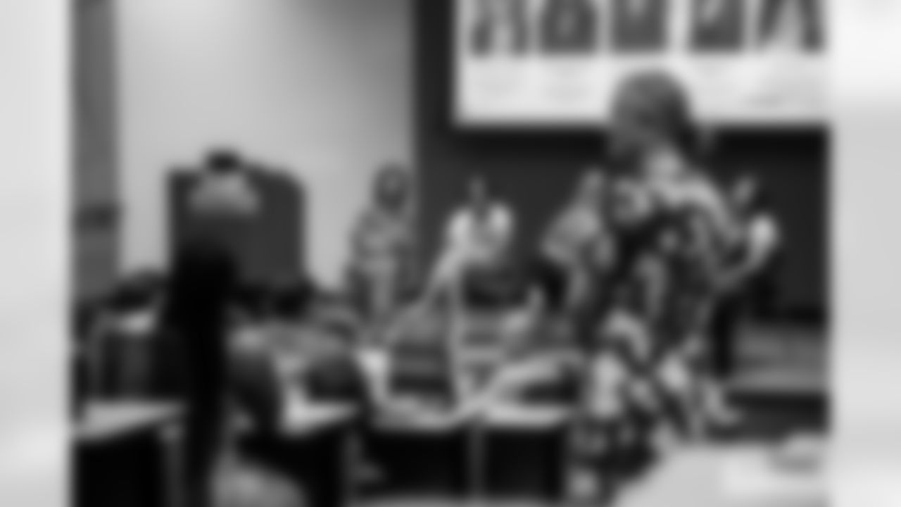 2025_0516_BTS_Inside_The_Huddle_2131