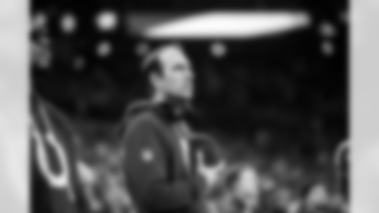 QB Anthony Richardson #5 and Shane Steichen Head Coach