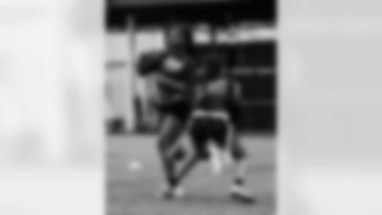 2025_0517_GIRLS_FLAG_CLINIC_0690