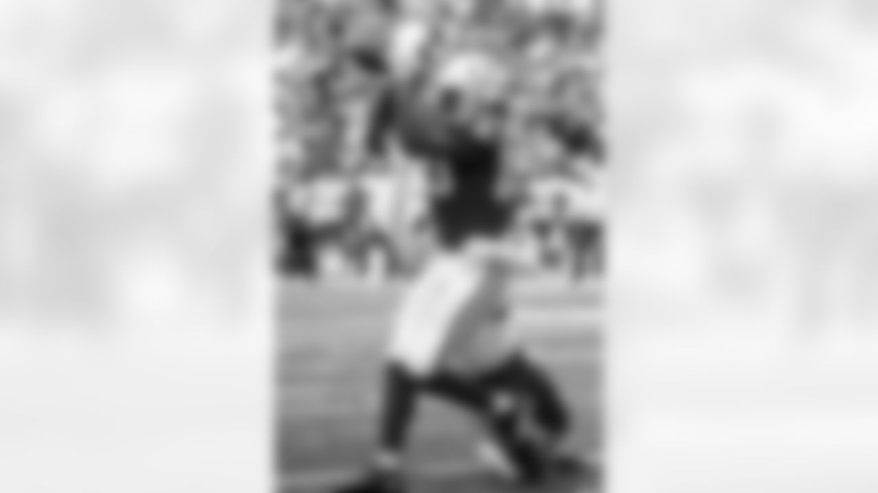 80 TE Jelani Woods