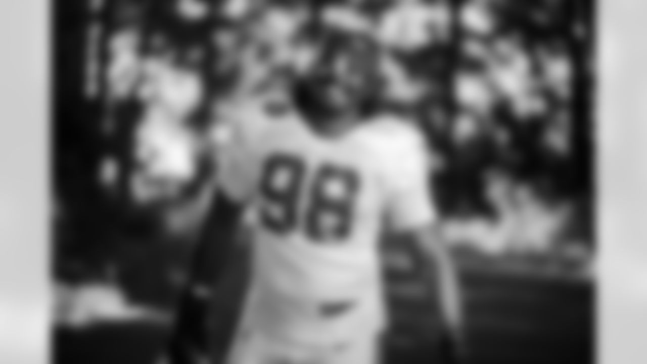 DT Eric Johnson II #98
