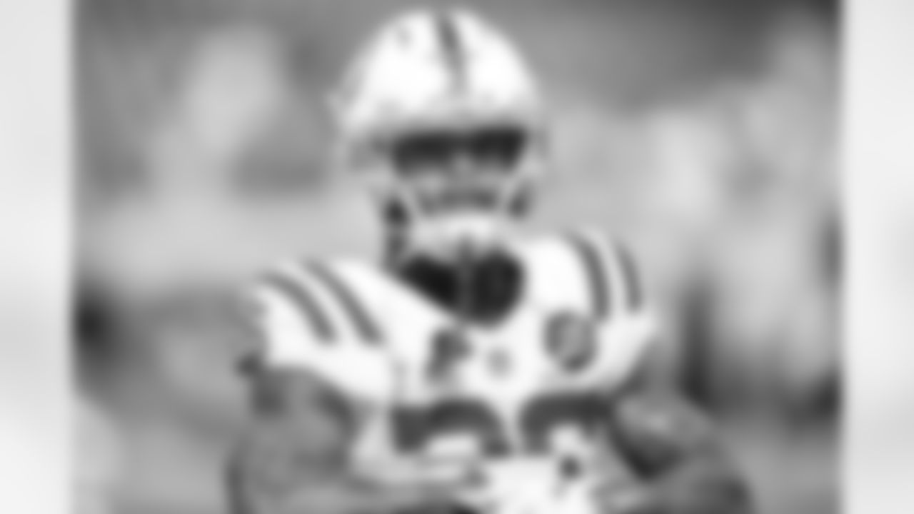 2025_1019_LAC_Pregame_0014