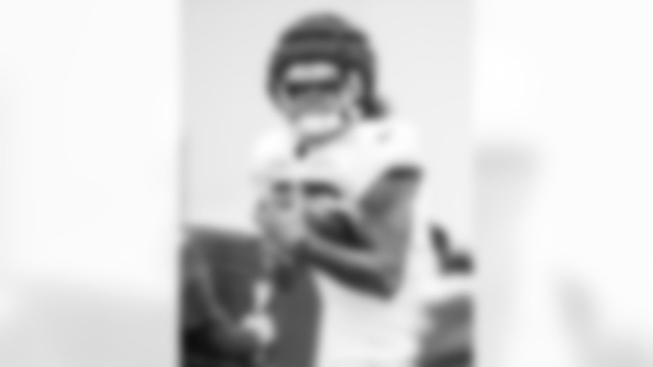 TE Drew Ogletree #85