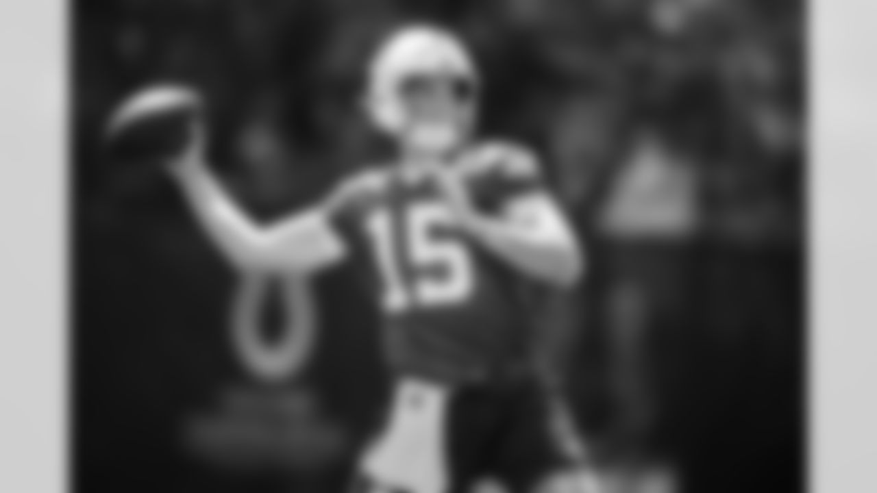 QBRiley Leonard#15